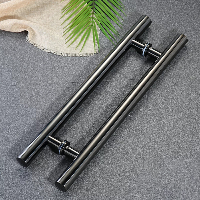 Tay nắm cửa chất liệu inox rất được ưa chuộng hiện nay